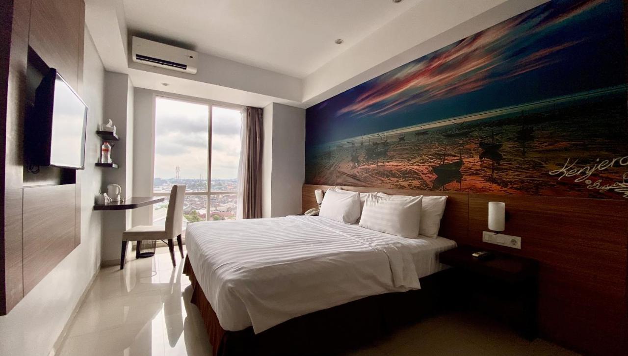Ascent Premiere Hotel&Convention Malang Exterior foto